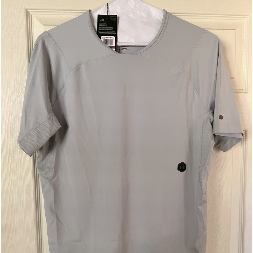 Under Armour RUSH men's XXL heat gear short sleeve shirt, by Celliant. NWT